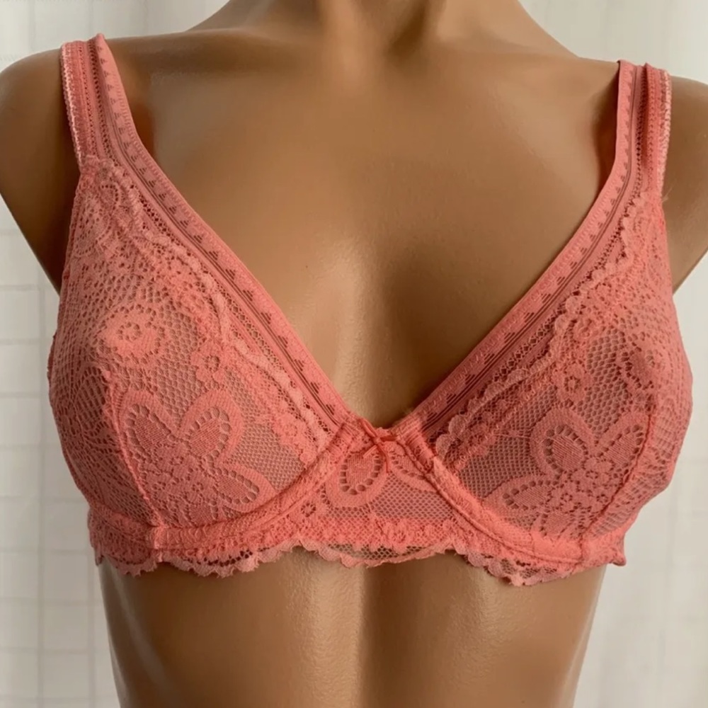 aerie day to play pink bralette